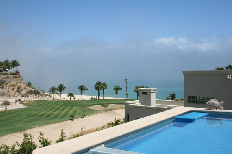 swimming pool in Cabo